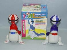 2只庄电动带灯旋转海狮