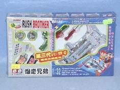 电动四驱车
