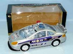 音乐灯光万向电动丰田警车(明窗)