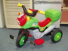 带音乐电动童车