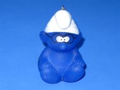 搪塑蓝精灵匙扣带灯