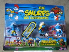 窗盒3只装3吋蓝精灵（4款）