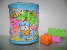 男孩大颗粒积木